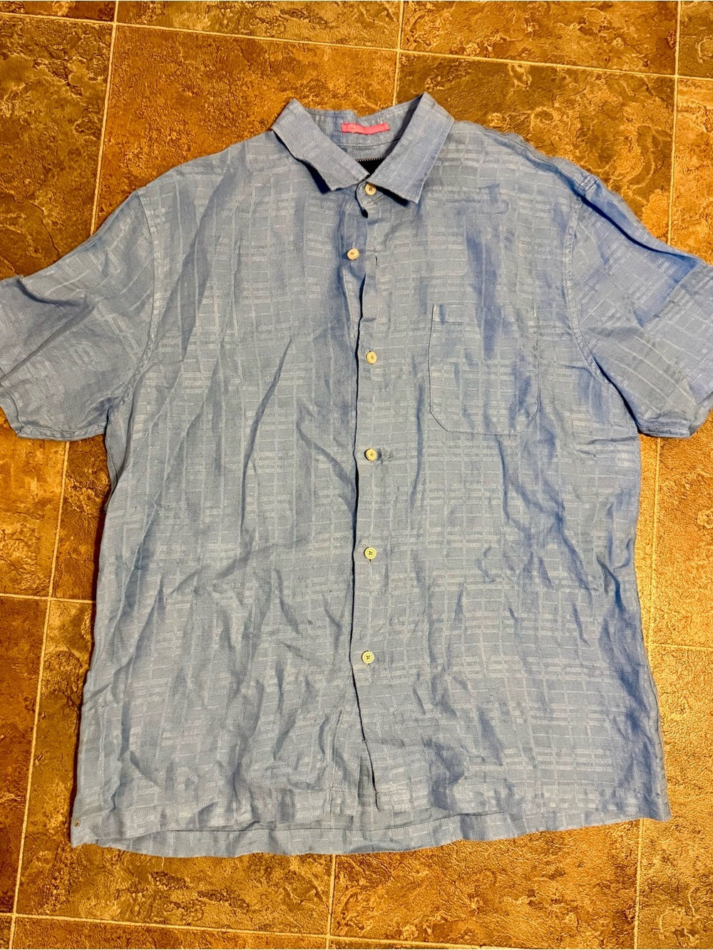 TOMMY BAHAMA BUTTON DOWN
